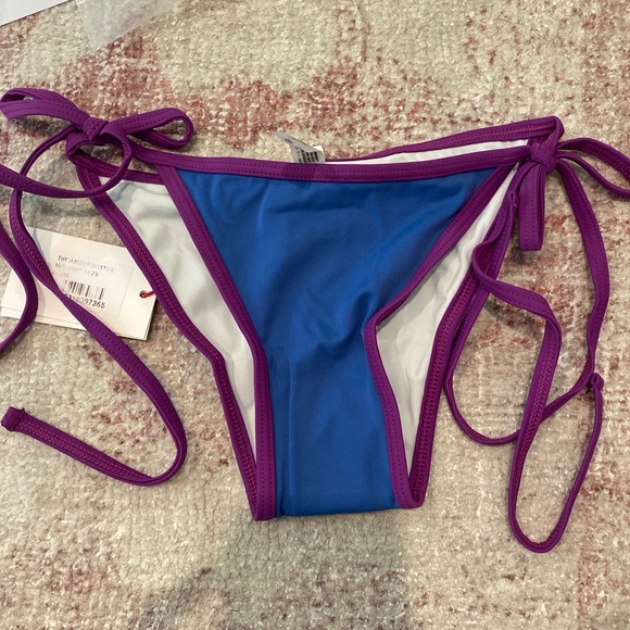 solid & striped bikini bottoms - Picture 2 of 3